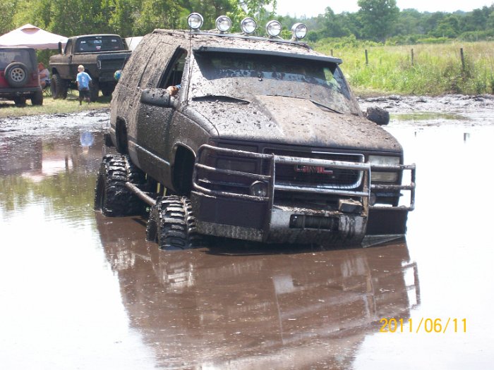 2011-Jun-11_HGR4X4_JessesBD_P1 082